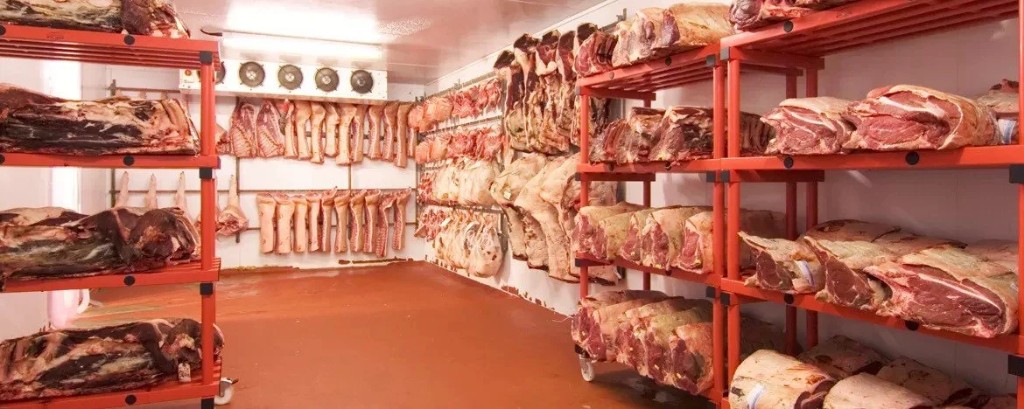 Wholesale service team and operations